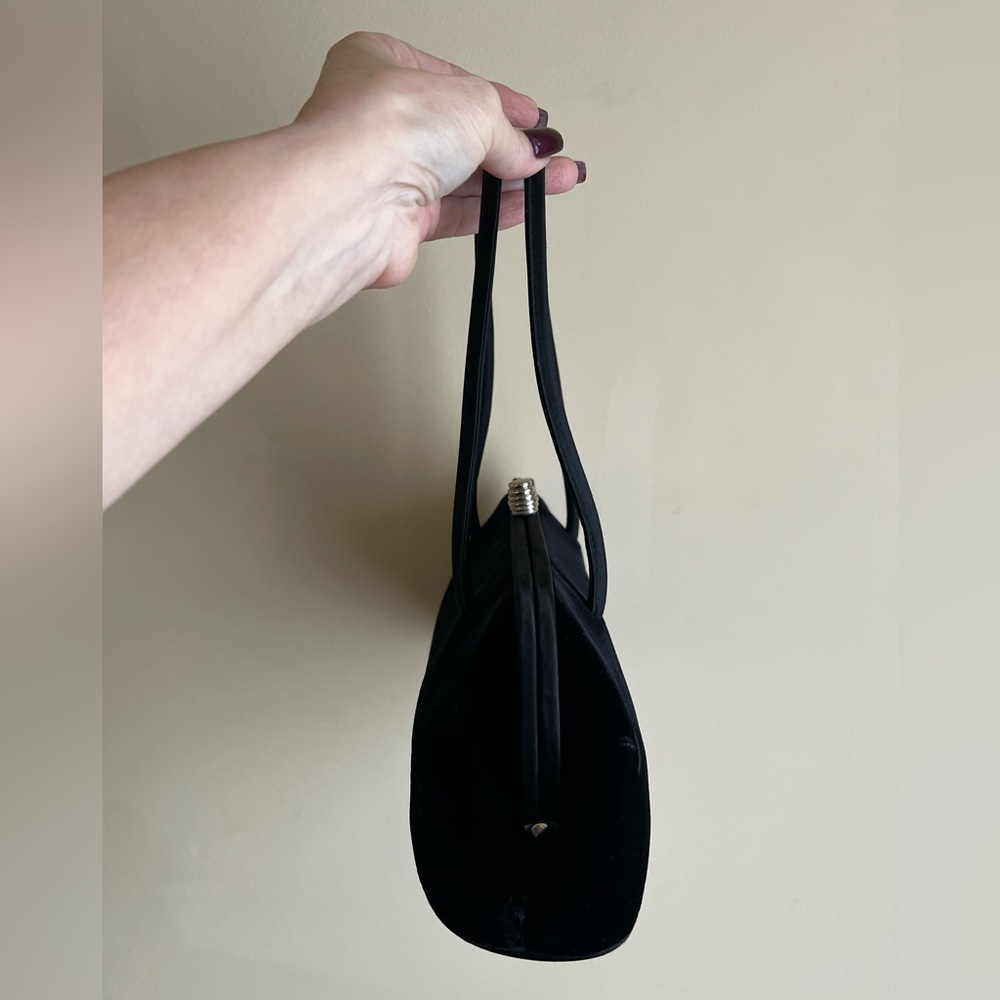 Vintage, 1960’s Black Framed Double Handles Satin/Velvet Small Handbag. - Picture 4 of 11